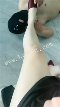 043048lzi19hrq2ye1chb2.jpg