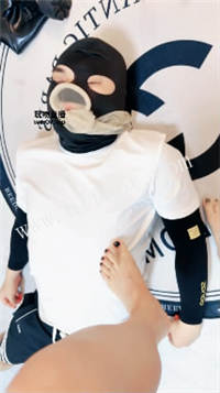 044620csc88aaacz4orzqr.jpg