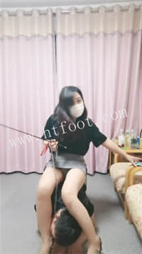 045954mumv1vjozag5swoa.jpg