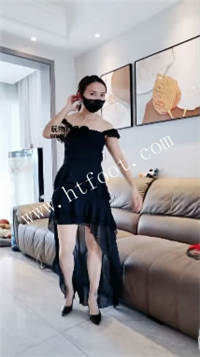011409hbeq1cea1188qnqb.jpg