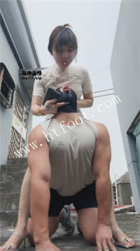 011801ucov1itymz9iv1mm.jpg