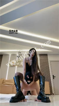 012353u9obs7t9bbdk64q1.jpg