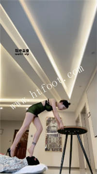 012436cdn1u7bo8bys0y88.jpg
