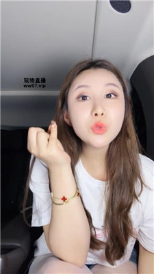 xogwiqy1uf4.jpg