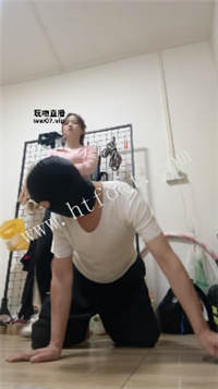 061429igqnxzbwy5o5accy.jpg