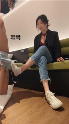 mkdx43tvblj.jpg
