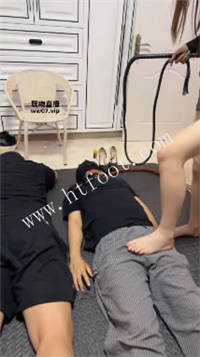 072643hb1qa1ebky5gc4d8.jpg