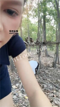 100819c1yjpxy8kcjx14ec.jpg