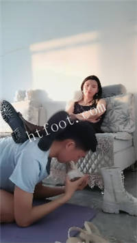 102732f9x1db14jdrfki75.jpg