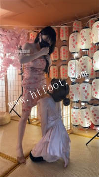 110502dm7fa40rm43eara7.jpg