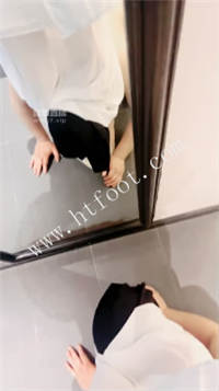 123112pxve8ee0999j68t9.jpg