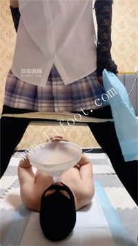 123740q4idoe5elll40dsl.jpg