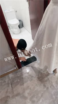 152823gzfkrf29cc28orrc.jpg