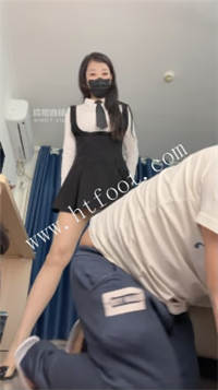 131126arcslrdtrcyhrsil.jpg