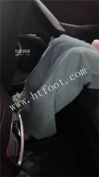 131833pwd77zxh7hrw277d.jpg