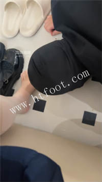 132035xkz4243cc8ck4cd8.jpg