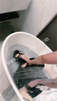 125514z1cr1eca0cyccj81.jpg