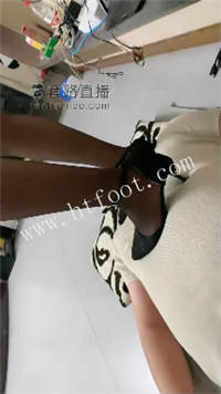 131111r07excm0g7o2220g.jpg
