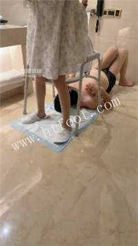131649sk8c5wcthbargk03.jpg