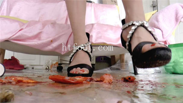 095543ky7kk6w2camkfccc.jpg