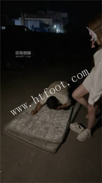 070813qfbp1wf8jpf4zb7f.jpg