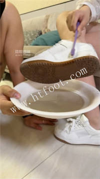 070902i5yeexcf9gffccfc.jpg