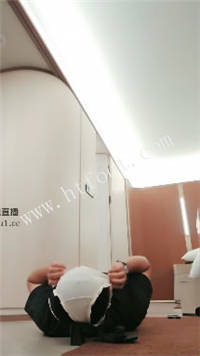 071215uh6470spzsl45l8m.jpg