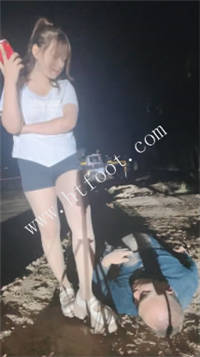 151418kwfoofos016olkl6.jpg