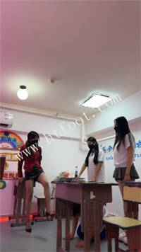 153714mlee3n3e38hmyhnl.jpg