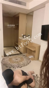 173733w9zzliazo9lbo4ai.jpg
