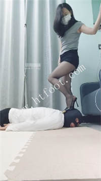 160042jkeet25555ly5dyi.jpg