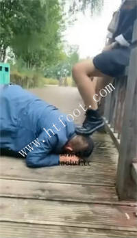 055924q5mzbzevtzsg3jvt.jpg
