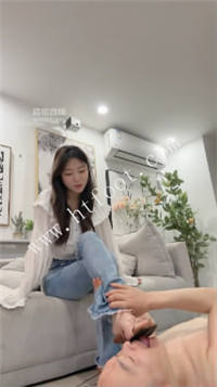 060904mj47o8asdooob082.jpg
