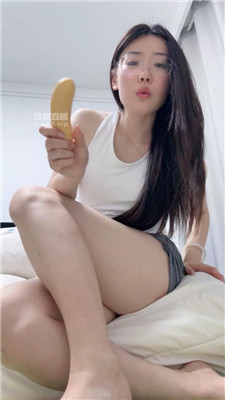 kni1n5ywllt.jpg