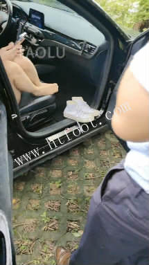 152116tji9rr5i6razzrp9.jpg