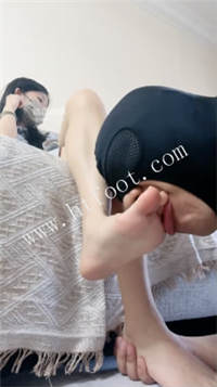 133210kcmngv7h4mic0v0b.jpg
