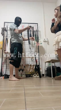 051250ude4t45fe5t01cp4.jpg