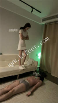 055447zsd9c031t8k4n89n.jpg