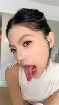 055616b9cog388s3c811cc.jpg