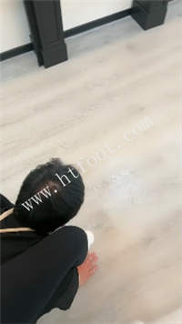 060951bhmw3n1h12zew5xm.jpg