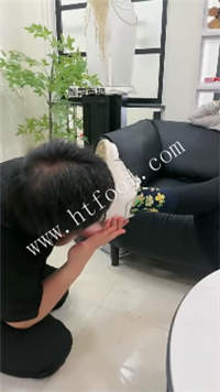 061356ospz6l9js24sd7qu.jpg