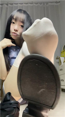 zy3ktyy33qc.jpg
