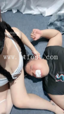 140752mz2f2looe7fb22o1.jpg