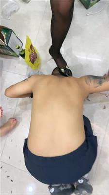 5yrtacaiufc.jpg