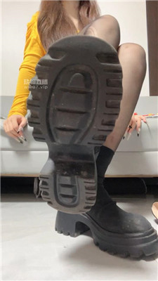 ll0oxpjl2zg.jpg