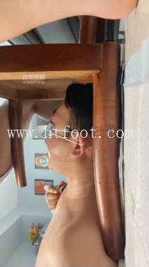 051609pbkqflou2fqdkfqw.jpg