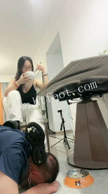 135001j24tgcy4y2obbww2.jpg