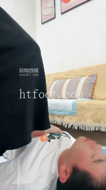135355e8awoowaaouo899c.jpg