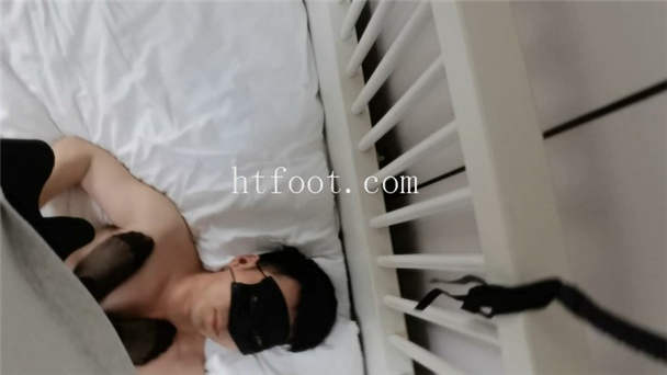 125954bw7s3y1sqcw3qg5b.jpg