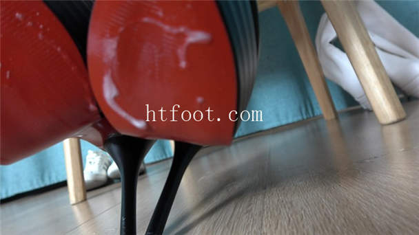 125124l45cpxnvevr04o04.jpg